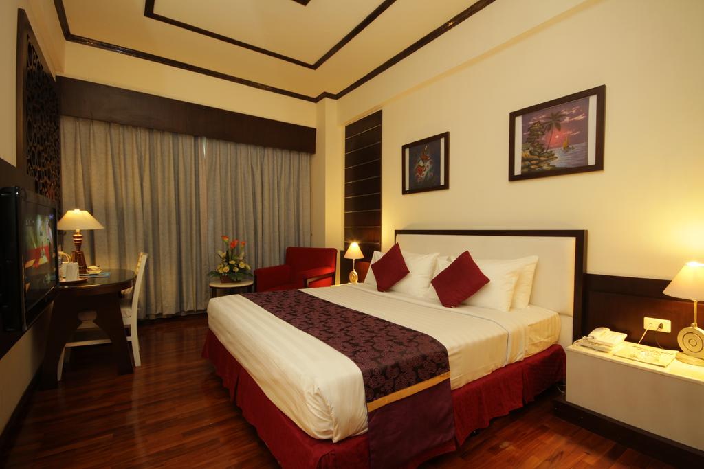 Hotel Maharadja Jakarta Exterior photo