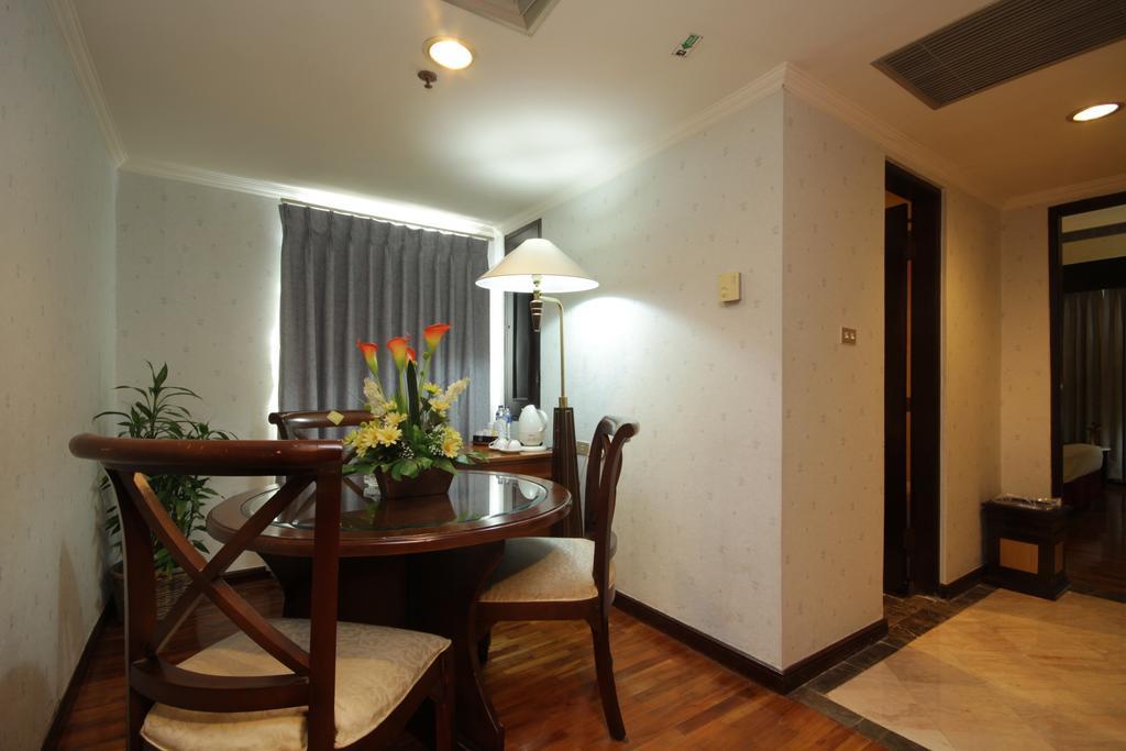 Hotel Maharadja Jakarta Exterior photo